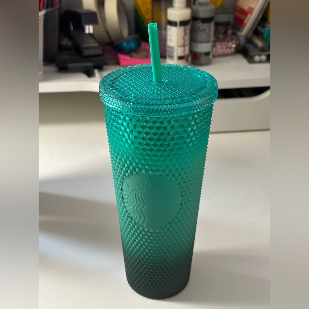 Starbucks Green Gradient Studded Acrylic Tumbler Winter Holiday 24 oz - Venti